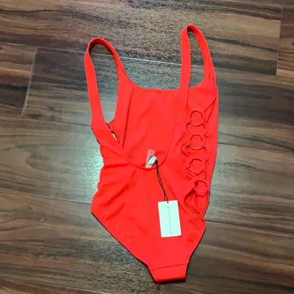 Solid & Striped Jennifer One Piece Swimsuit. - Picture 8 of 9